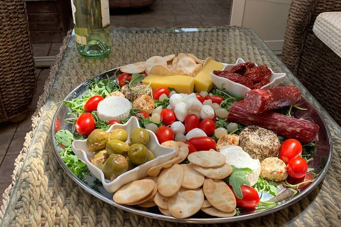 Tour of Malta (Private Driver) Including Lunch Platter & Wine in the countryside - A Personal Overview: The Allure of a Private Maltese Day