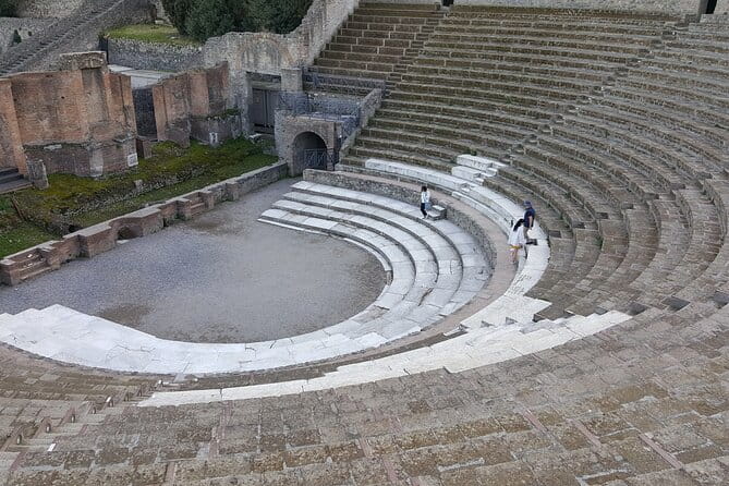 Tour of Pompeii & Amalfi Coast with Skip the Line & Pick Up from Naples Port - The Amalfi Coast experience: Sights and free time