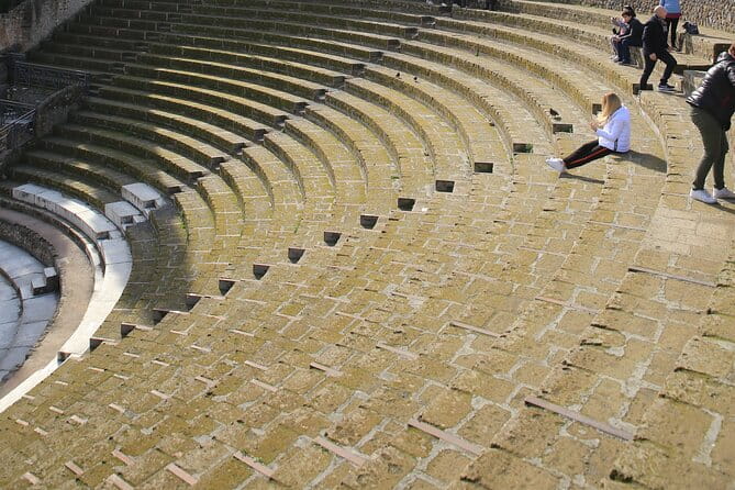 Tour of Pompeii for Kids & Families with Alex and his team - Practical Details and Value