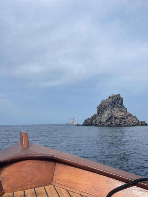 Tour of southern Lipari and Vulcano - Who Will Love This Tour?