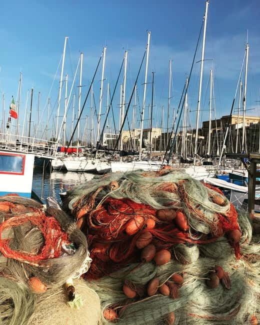Tour of the historic center of Palermo: from the port of Cala to the Cathedral - Exploring Palermo’s Historic Center from Cala Port to the Cathedral