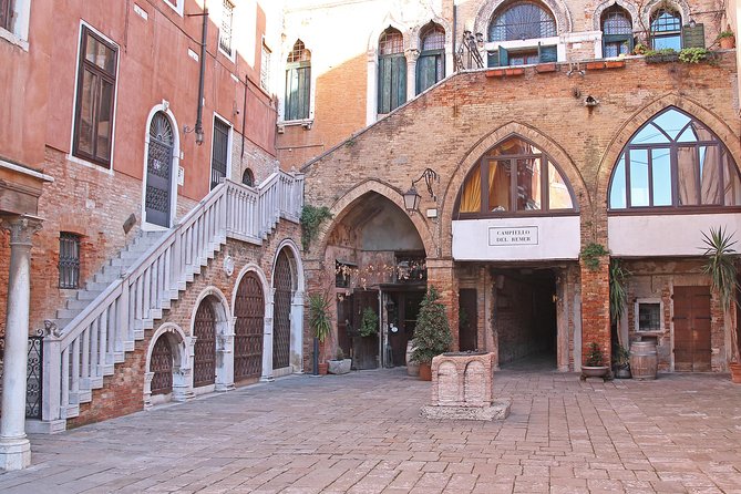 Tour of The Real Hidden Venice - Exploring Authentic Neighborhoods
