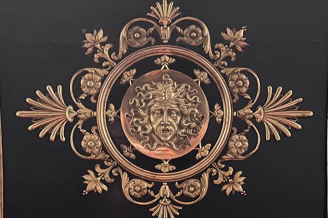 Tour of the Royal Collections of Madrid small group and skip the line - FAQs