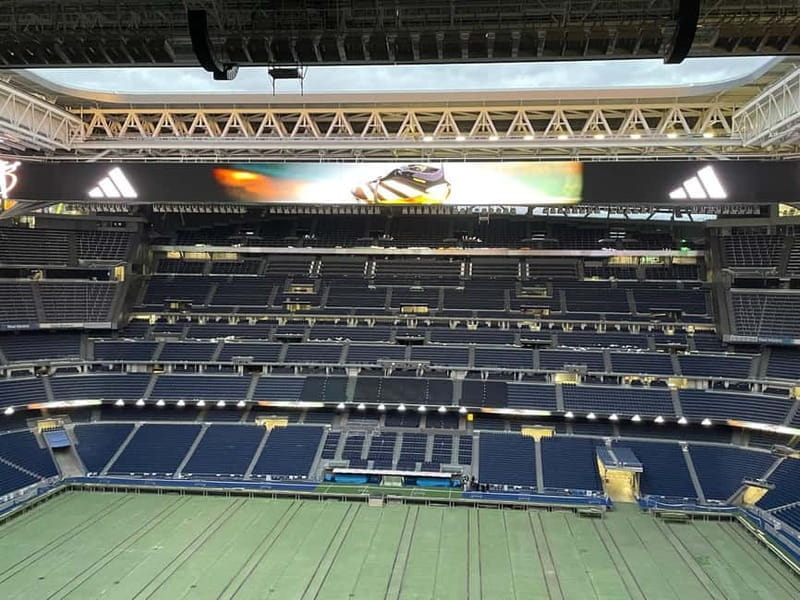 Tour of the Santiago Bernabéu Stadium with tickets included. - Practical Details and Considerations