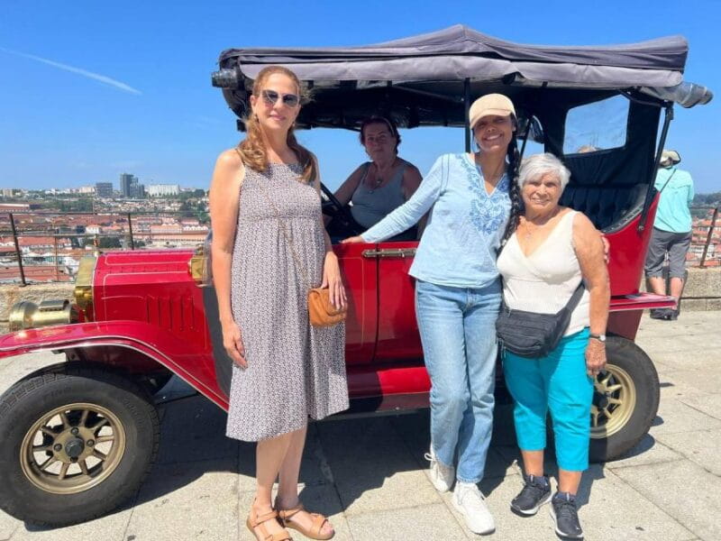 Tour Porto: Classic Car + A Toast with Port Wine - The Sum Up