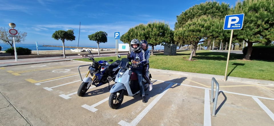 Tour Scooter 125CC Guided Cambrils Village With Hotel Pickup - Requirements and Restrictions