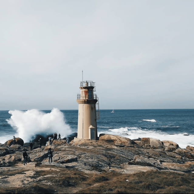 Tour to Finisterre and coastal villages from Santiago de Compostela - Discovering the Atlantic Coast: A Full-Day Journey