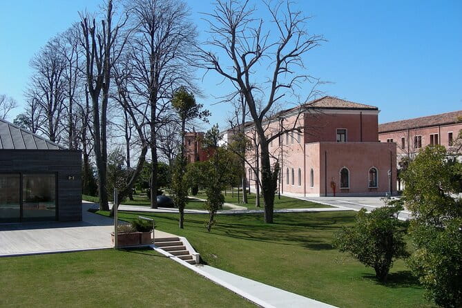 Tour to the islands of San Servolo and San Lazzaro degli Armeni - Key Points / Takeaways