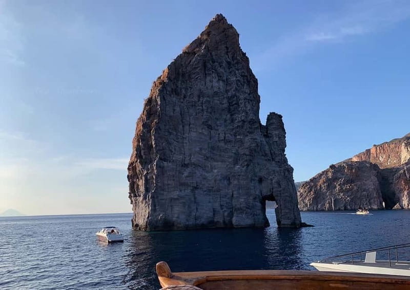Tour to Vulcano: boat excursion and snorkeling ,departure from Lipari - Introduction: A Sea-Faring Adventure to Vulcano