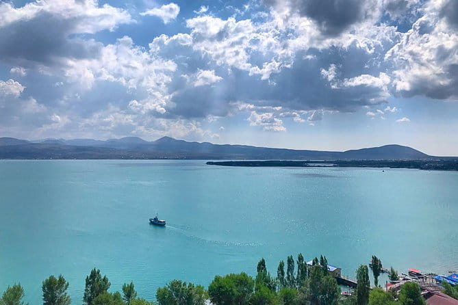 Tour to Yerevan Sevan Dilijan Armenia from Tbilisi 2 days - FAQ