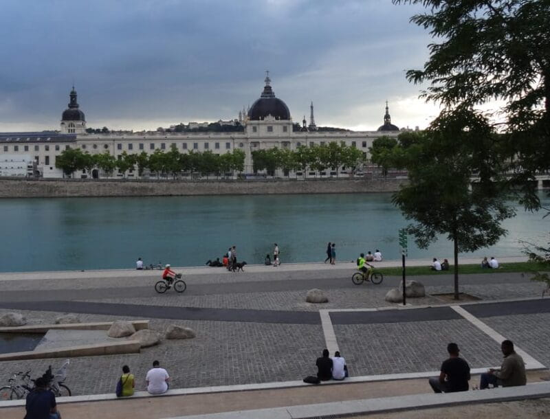 Tour with an Actor-Guide: The Revolution and the End of Lyon - Walking into Lyon’s Revolutionary Past