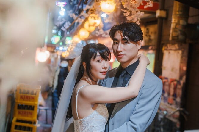 Tour With Pro Tokyo Photographer and Take Edgy Unique Portraits - Additional Noteworthy Details