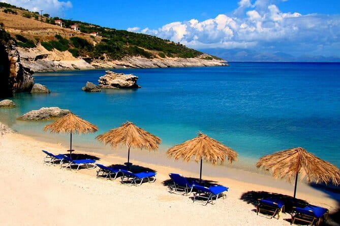 Tour Zakynthos Shipwreck,Blue Caves, Kremmidi Beach Excursion - Who this tour is perfect for