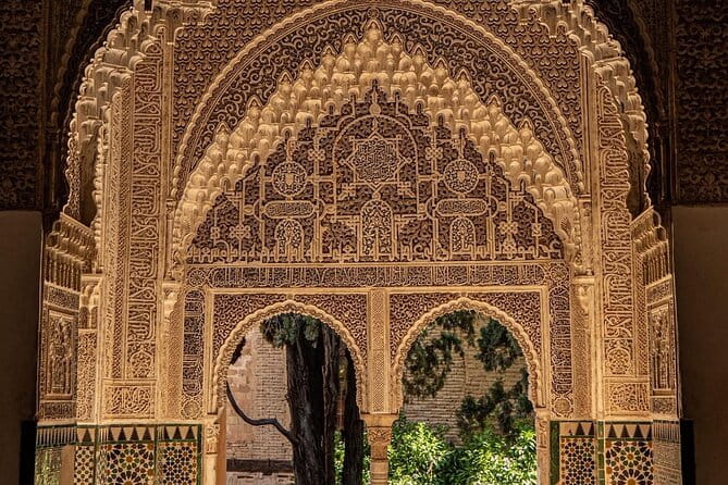 Tours Alhambra Tickets with Tour Guide - FAQ