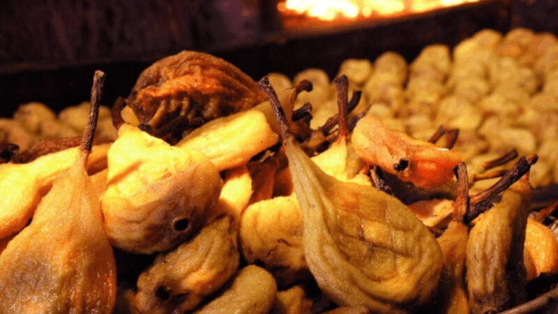 Tours gourmet food walking tour Discover Touraine's flavors - Discovering the Flavors of Tours: A Deep Dive