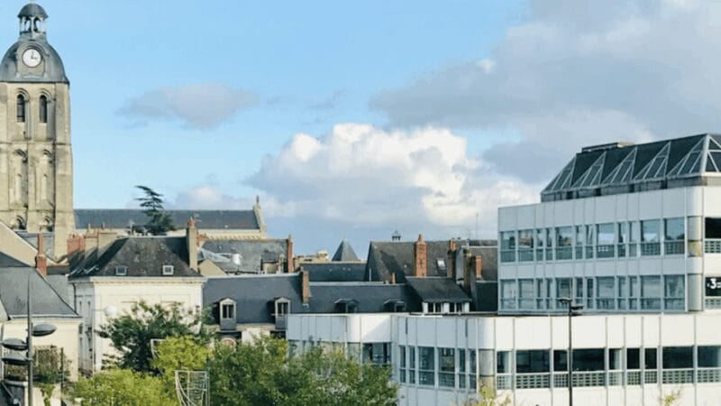 Tours gourmet food walking tour Discover Touraine's flavors - FAQs