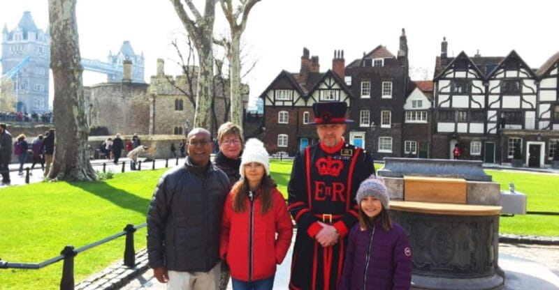 Tower of London and Tower Bridge Private Tour - Key points / Takeaways