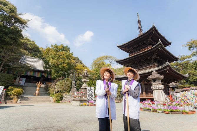 [Town Walk] Matsuyama Goes Ishiteji Pilgrimage Experience - Key Points