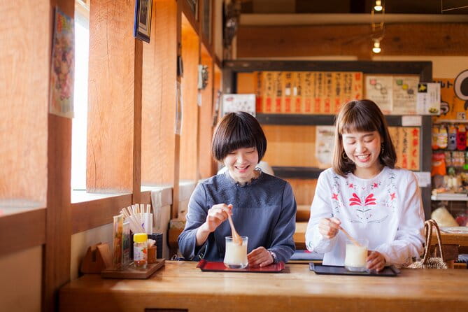 [Town Walk] Stroll Around Matsuyama Castle and Enjoy Local Shopping - Tips for a Memorable Experience