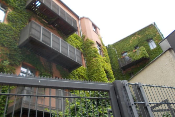 Tracing Jewish Berlin - Exploring Berlin’s Jewish Heritage: A Practical Guide