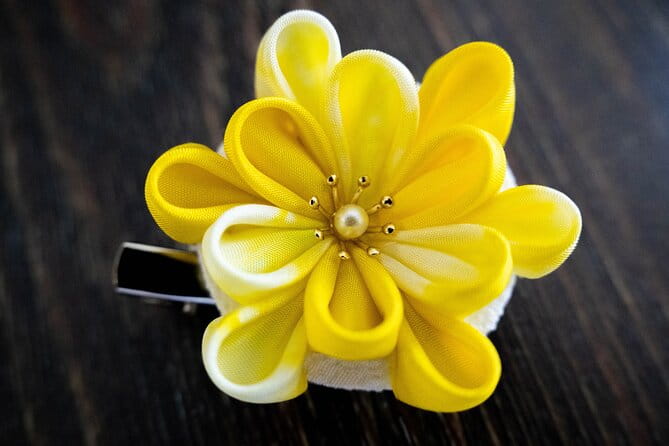 Traditional Japanese Fabric Flower-Making Tsumami Zaiku Class - Class Details and Pricing
