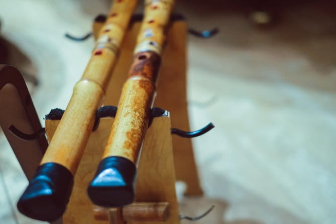 Traditional Japanese Music ZAKURO SHOW in Tokyo - English Translations for Tourist Experience