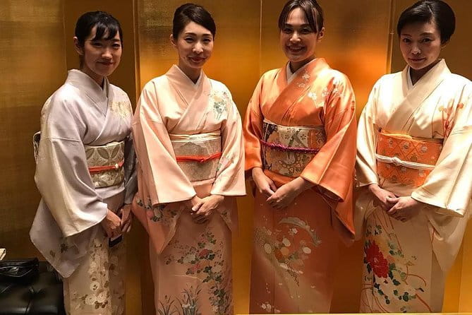 Traditional Japanese Music ZAKURO SHOW in Tokyo - Insight Into Japans Musical History