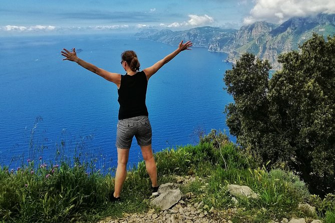 Trail of the Gods With Local Guide Saveria Fiore Ladybug - Meeting Details and Location