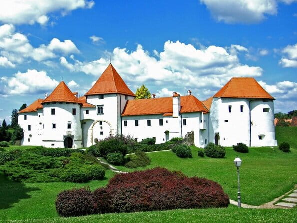 Trakoscan Castle and Varazdin Private Tour - Key points / Takeaways