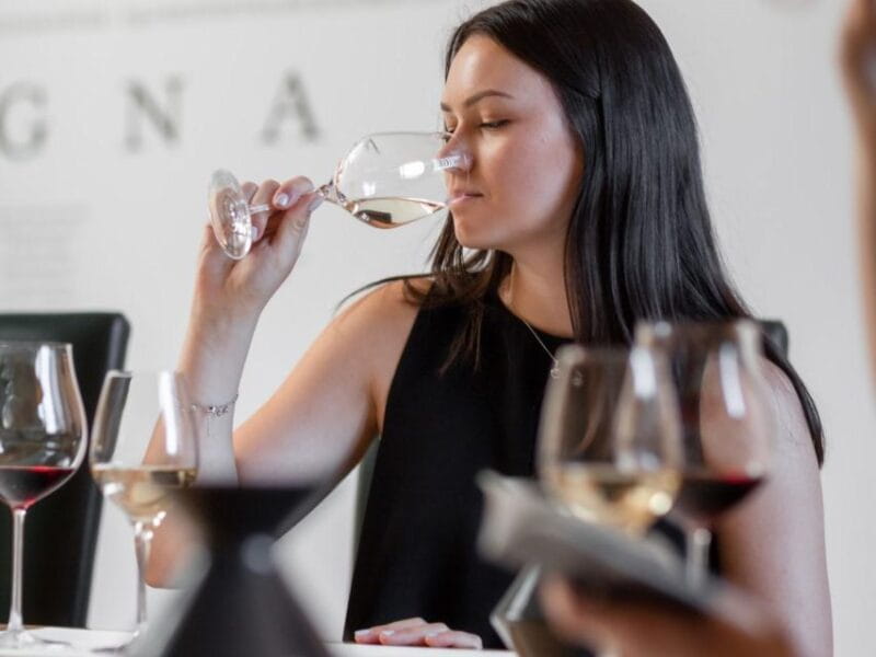 Tramin/Termeno: Winery Tour & Wine Tasting, J. Hofstätter - The Art of Tasting: Six Wines, One Experience