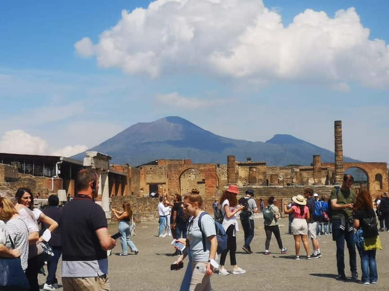 TRAMVIA -Da Naples: Pompei Ruins and Vesuvio Transfer by Bus - FAQs