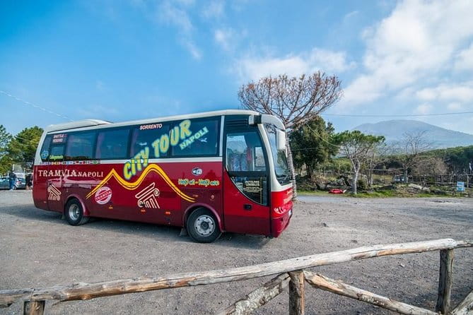 Tramvia Napoli: Transfer to Herculaneum Ruins + Vesuvius - Key Points / Takeaways