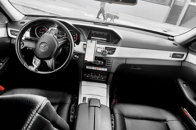 Transfer Barcelona Airport - FAQs