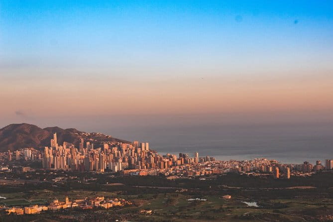 Transfer from Benidorm to Alicante airport with private Sedan max. 3 passengers - FAQs