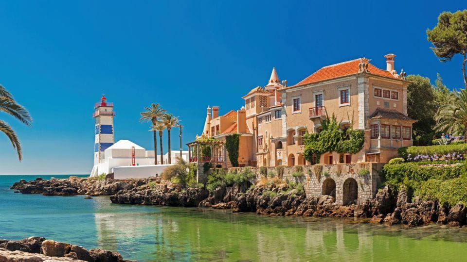 Transfer From Lisbon Airport to Cascais in a Premium Car. - Booking and Payment