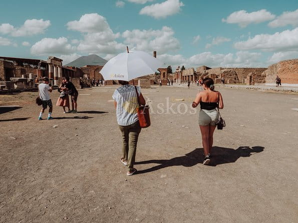 Transfer from Naples to Amalfi-Ravello with 2 hours Private Tour in Pompeii - FAQs