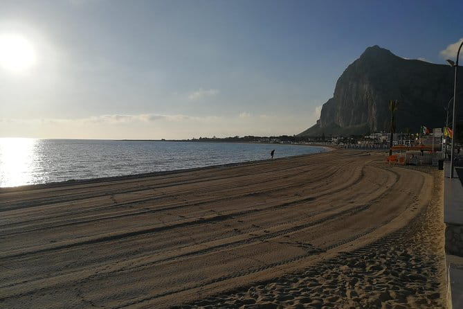 Transfer from Palermo Airport to Trapani Port - How the Journey Unfolds