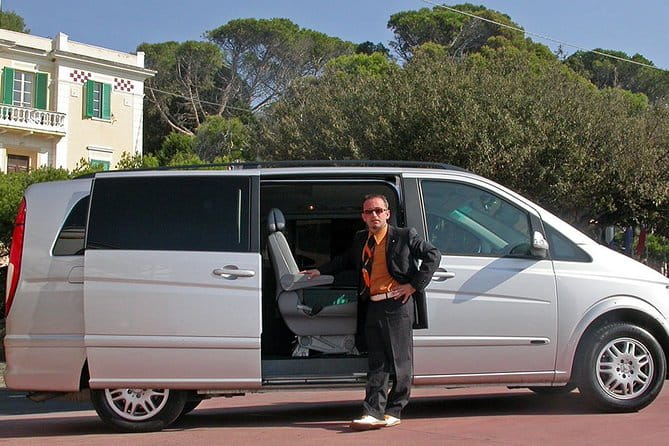Transfer from Ragusa to Catania private service - Vehicles and Comfort: What to Expect