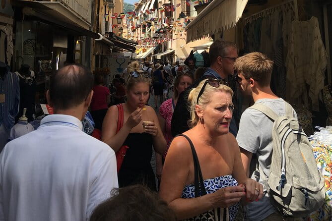 Transfer From Sorrento area to Naples area and vice versa - The Experience: Smooth, Friendly, and Local-Driven