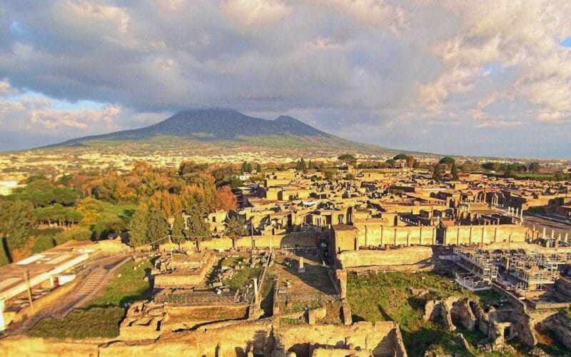 Transfer from Sorrento to Naples & 2hr stop at Pompeii site - Price and Value: Is It Worth It?
