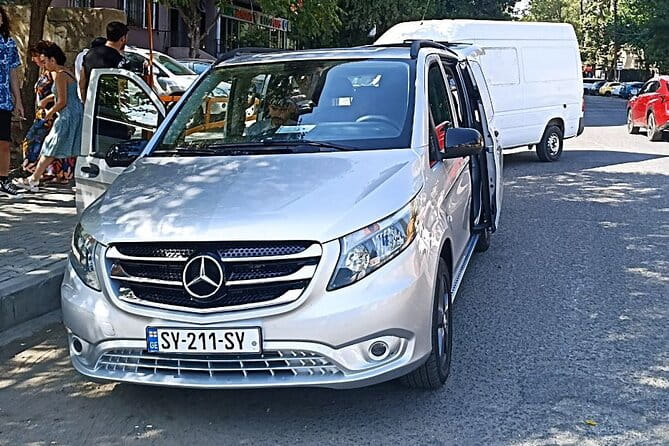 Transfer from Yerevan to Tbilisi - Logistics and Meeting Point Confusions
