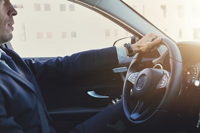 Transfer: Peretola Airport (FLR) to Florence City Center - How the Transfer Works: From Arrival to Comfort