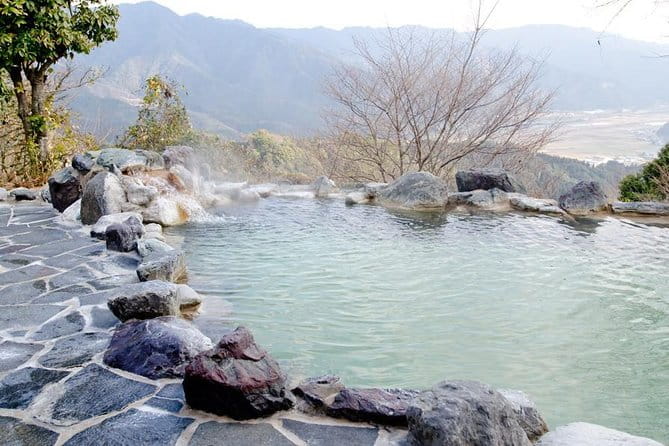 Transfer to Kurokawa Onsen, Kumamoto From Fukuoka With Minibus - Inclusions