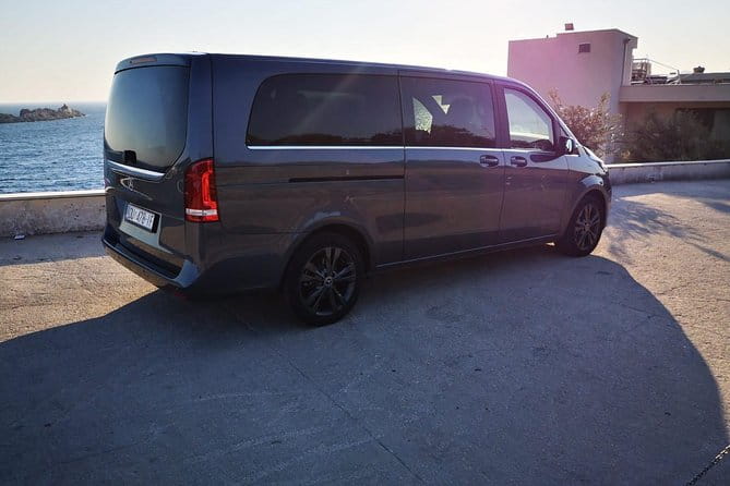 Transfers up to 3 persons to or from Dubrovnik airport to Dubrovnik - Key points / Takeaways
