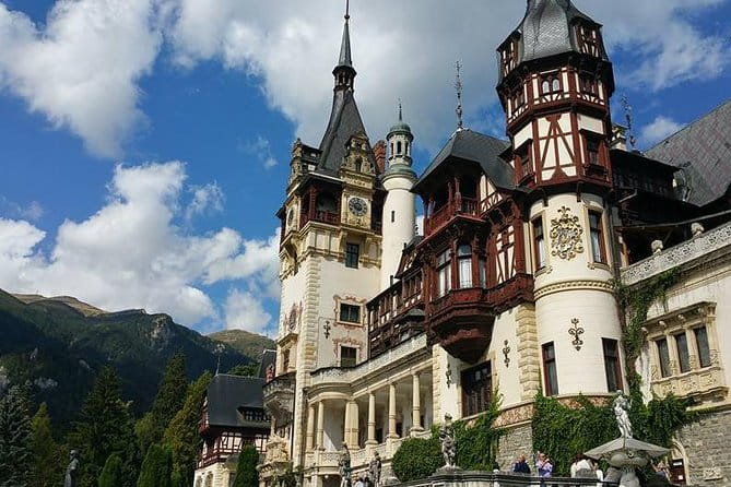 Transylvania & Bucovina Private Tour - 6 days - Discover the Charm of Romania with a 6-Day Private Tour