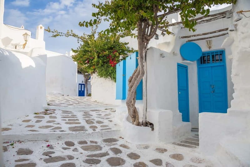 Travel from Athens to Mykonos one day - The Value of the Whole Day Experience
