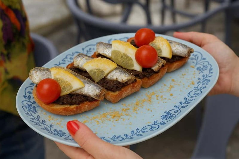 Treasures of Lisboa : Alfama Food Tour with 18 Tastings - FAQ