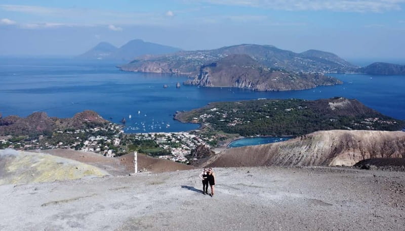 Trekking to discover the Great Crater of Vulcan - Key Points / Takeaways