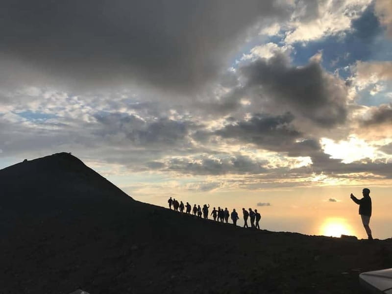 Trekking to the craters of Stromboli - FAQs