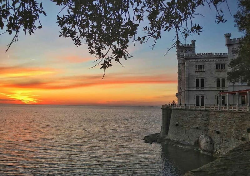 Trieste: private motorboat tour in Miramare and aperitif at sunset - What Makes the Experience Special